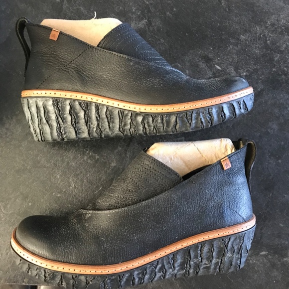 El Naturalista slip on shoe - Picture 3 of 5